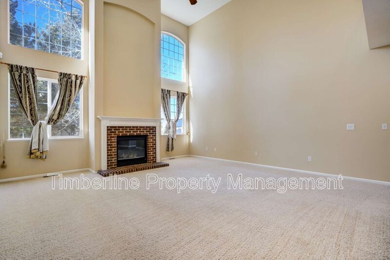 Fabulous....Large....5bd Plus Office Home in D20 Northgate/Falcons Nest Area property image