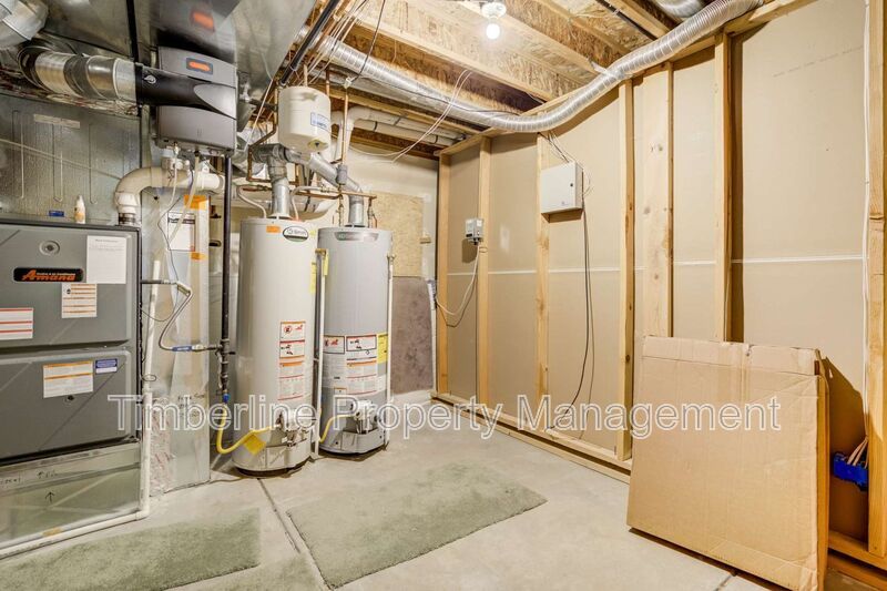 Fabulous....Large....5bd Plus Office Home in D20 Northgate/Falcons Nest Area property image