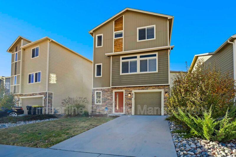 Modern 3bd Home Near Peterson AFB on Powers Corridor 6mos Lease Available property image