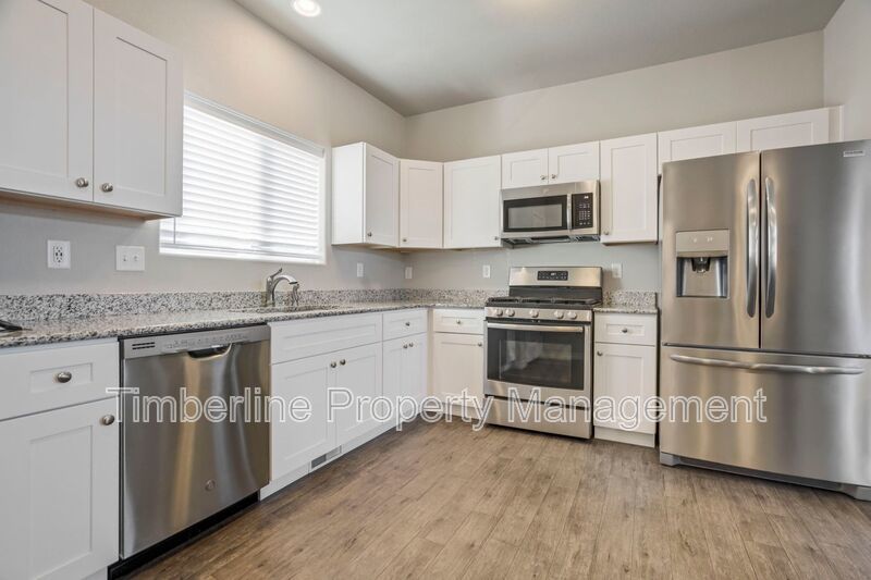 Modern 3bd Home Near Peterson AFB on Powers Corridor 6mos Lease Available property image