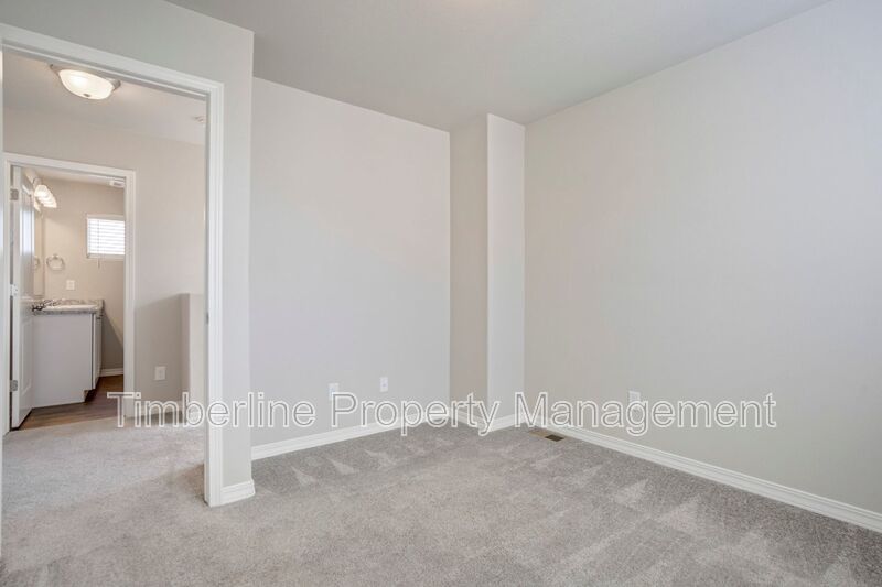 Modern 3bd Home Near Peterson AFB on Powers Corridor 6mos Lease Available property image