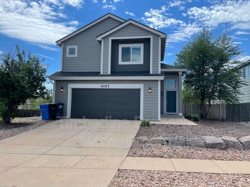 Open Concept 3 Bedroom Home in a Great Location property image