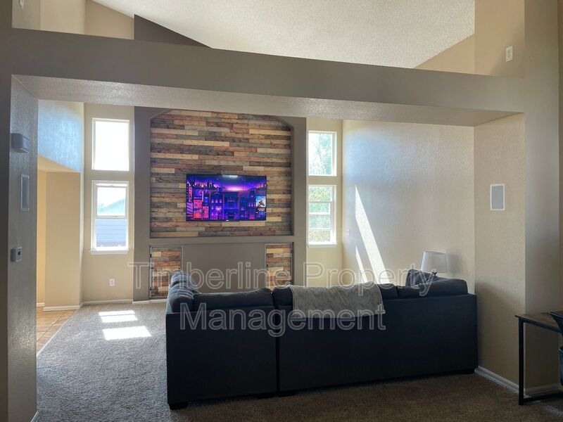 Open Concept 3 Bedroom Home in a Great Location property image