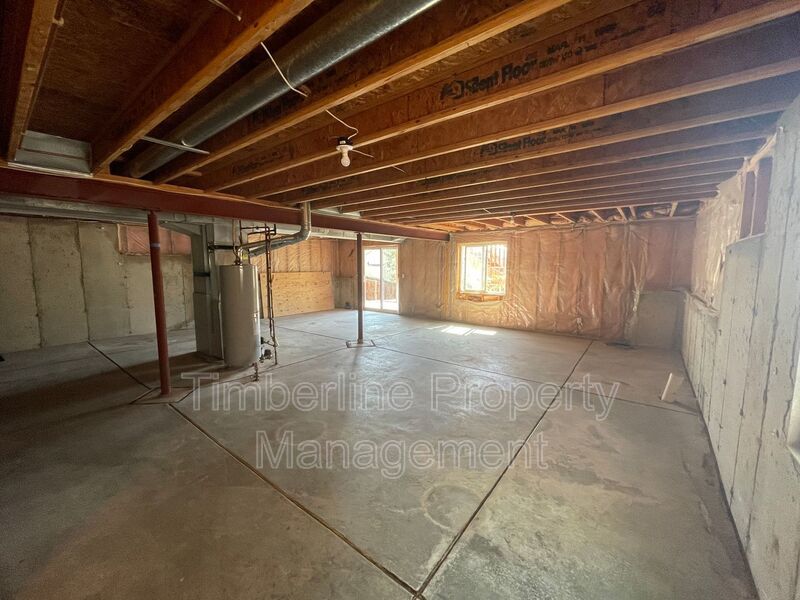 Open Concept 3 Bedroom Home in a Great Location property image