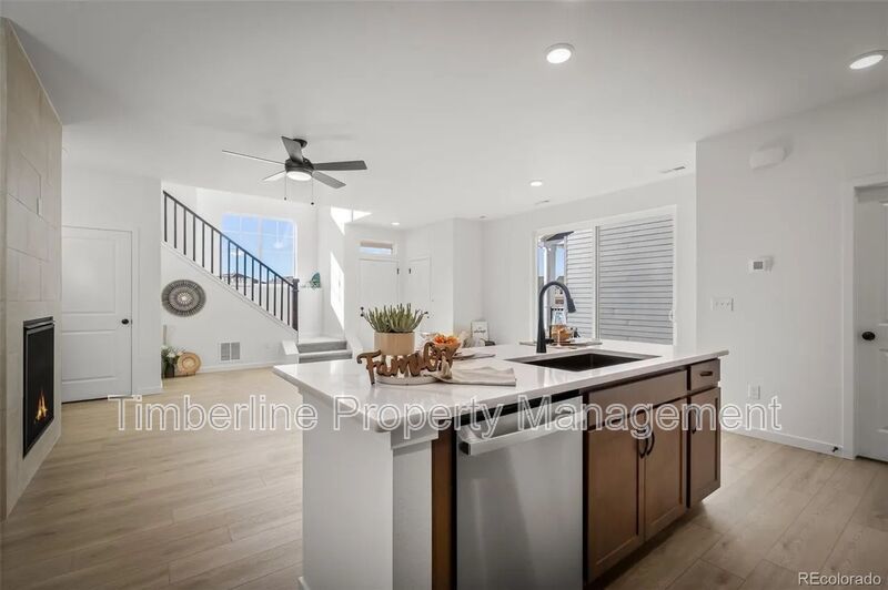 BRAND NEW 3 bedroom home in D20 property image