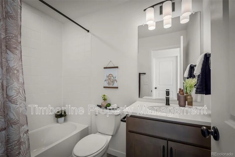 BRAND NEW 3 bedroom home in D20 property image