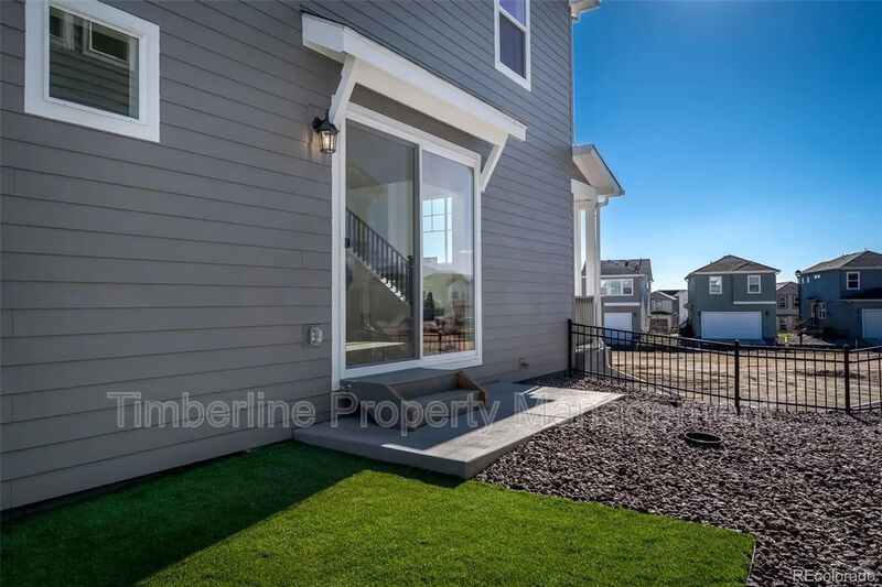 BRAND NEW 3 bedroom home in D20 property image