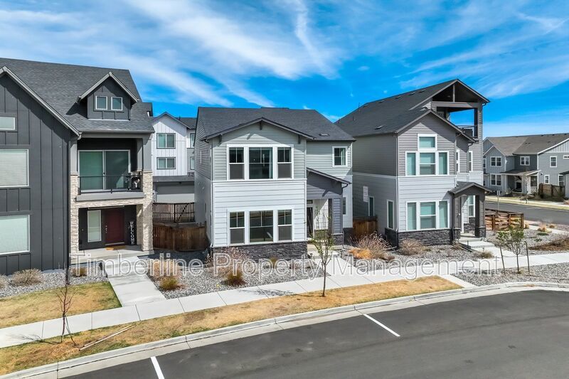 Newer 3bd Home in Broomfield Baseline Community property image
