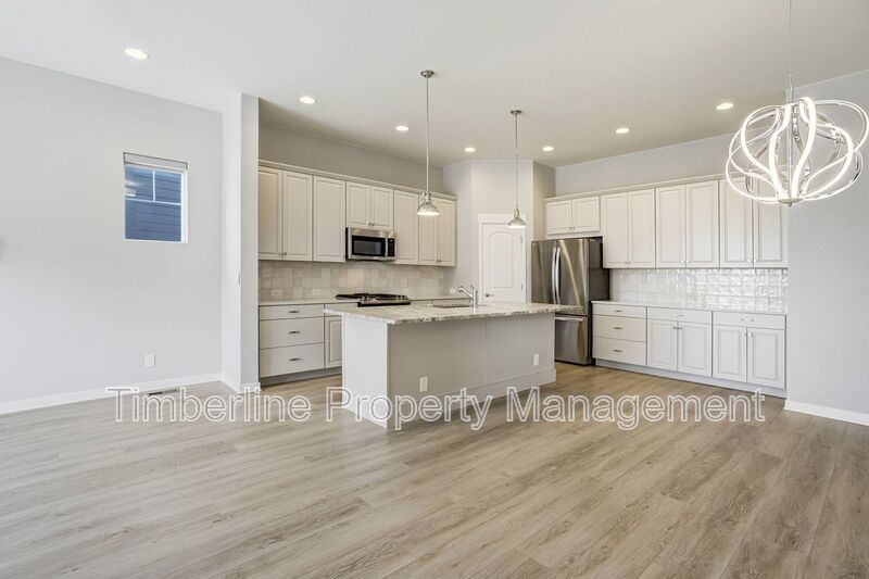 Newer 3bd Home in Broomfield Baseline Community property image