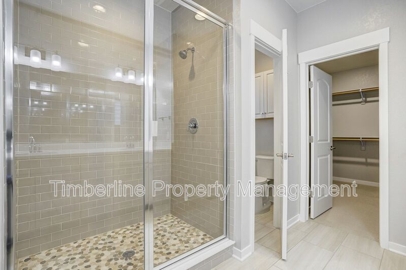 Newer 3bd Home in Broomfield Baseline Community property image