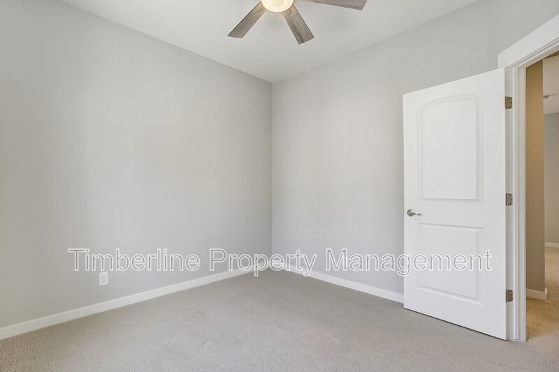 Newer 3bd Home in Broomfield Baseline Community property image