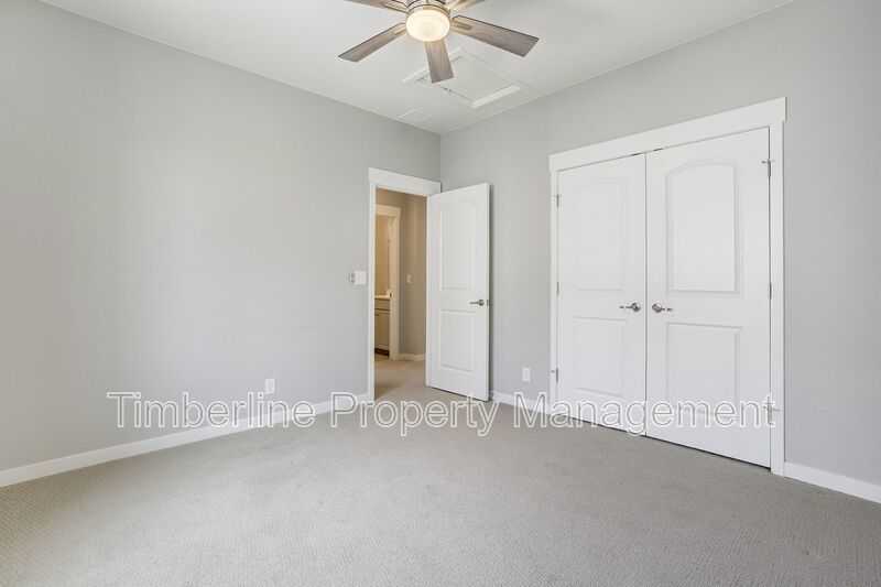 Newer 3bd Home in Broomfield Baseline Community property image