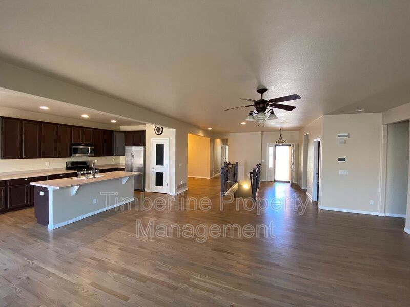 Large D20 6bd Ranch Style Home on Corner Lot....Fabulous North Location property image