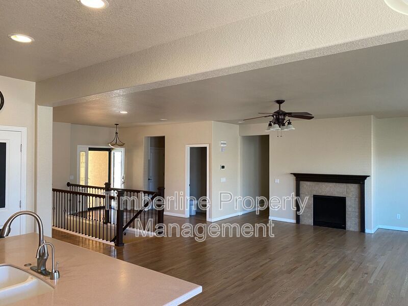 Large D20 6bd Ranch Style Home on Corner Lot....Fabulous North Location property image