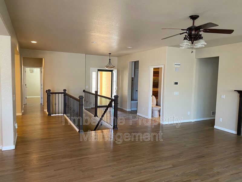 Large D20 6bd Ranch Style Home on Corner Lot....Fabulous North Location property image