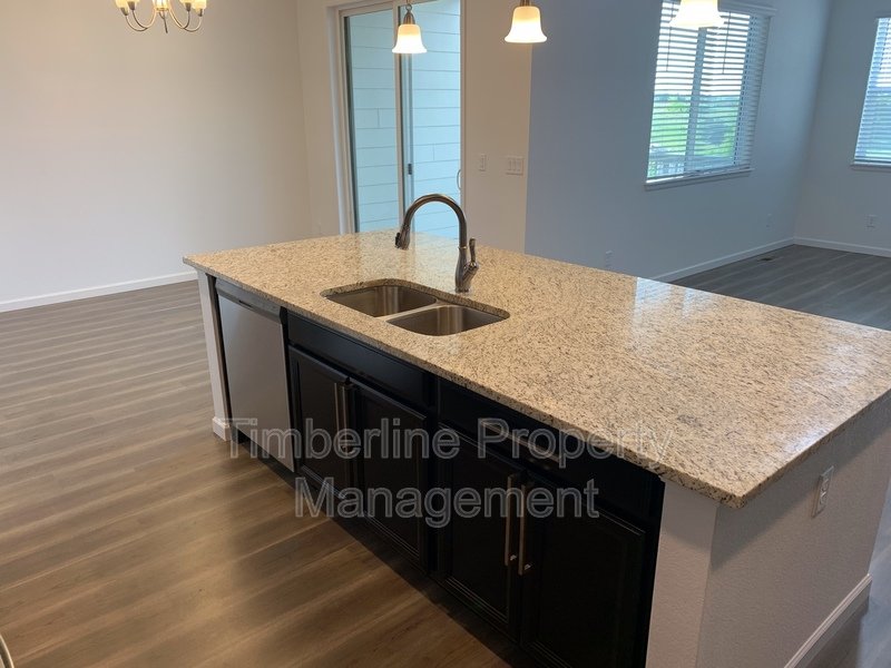 3bdrm Townhouse is Monument....Fabulous Location property image
