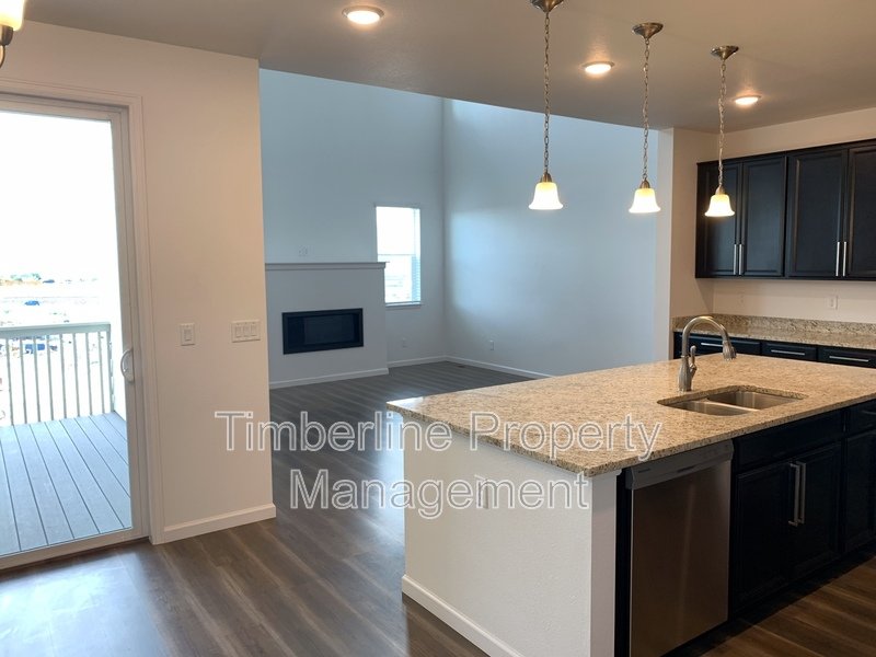 3bdrm Townhouse is Monument....Fabulous Location property image