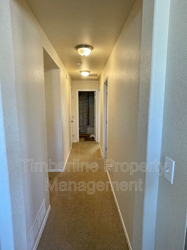 4 Bedroom home backs to a playground and is near Air Force Academy property image
