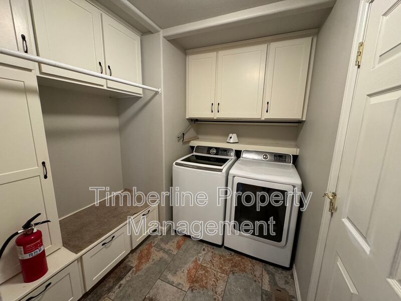 Ranch style home on 1/2 acre and RV parking!! property image