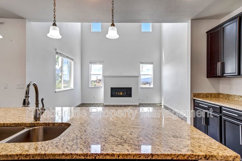3bdrm Townhouse is Monument....Fabulous Location property image