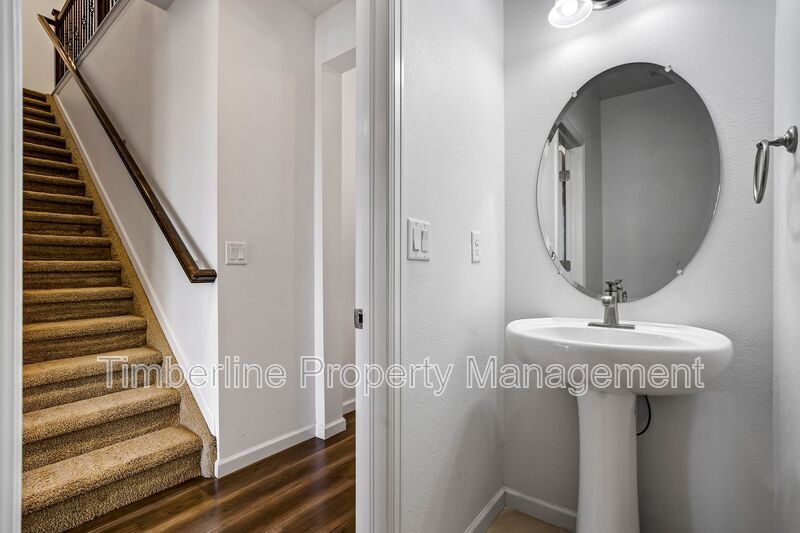 3bdrm Townhouse is Monument....Fabulous Location property image