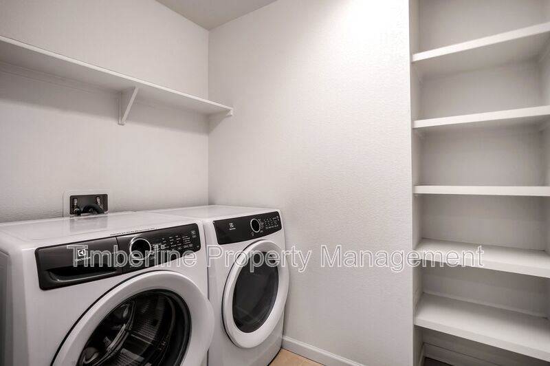 3bdrm Townhouse is Monument....Fabulous Location property image