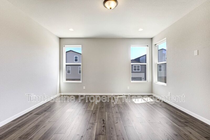 3 bedrooms 3.5 bathroom home, closet to Peterson AFB property image