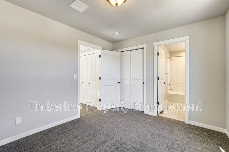 3 bedrooms 3.5 bathroom home, closet to Peterson AFB property image