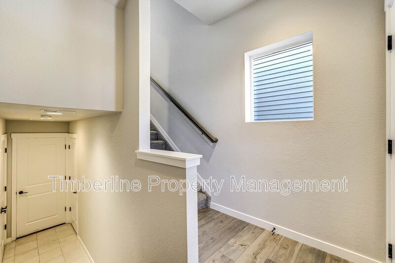 3 bedrooms 3.5 bathroom home, closet to Peterson AFB property image