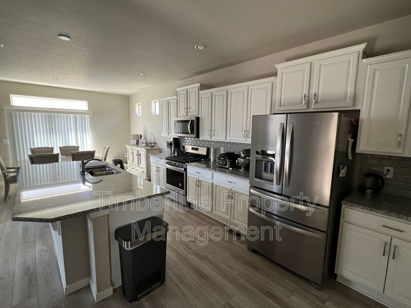3bd Plus Office and Bonus Room in Banning Lewis Ranch...Maintenance Free Living property image
