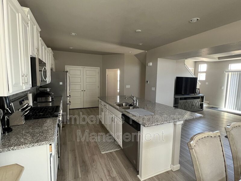 3bd Plus Office and Bonus Room in Banning Lewis Ranch...Maintenance Free Living property image