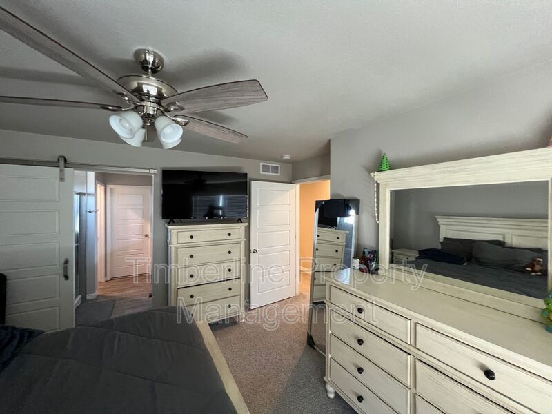 3bd Plus Office and Bonus Room in Banning Lewis Ranch...Maintenance Free Living property image