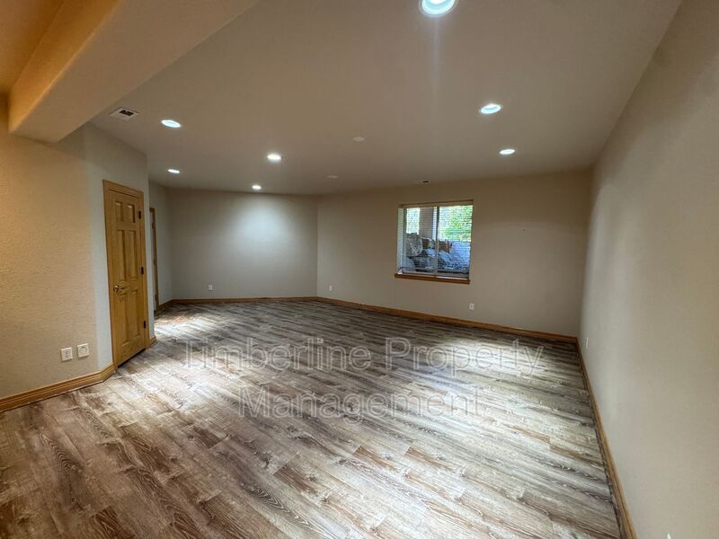 Gorgeous 3 bedroom in Monument on Large Lot! property image
