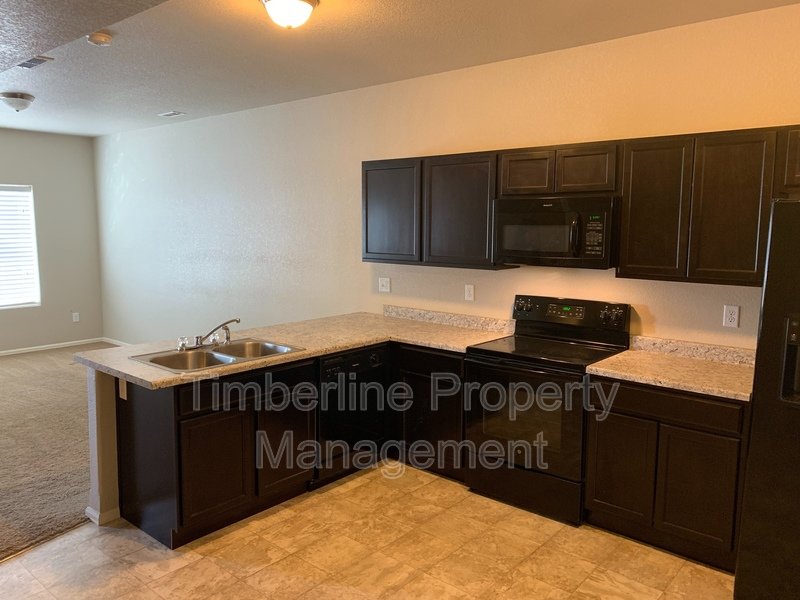 Newer 3bdrm Townhome, 2 car garage, Close to Town and Easy access to Ft. Carson property image