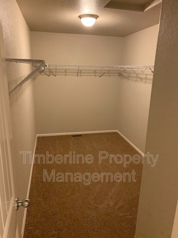 Newer 3bdrm Townhome, 2 car garage, Close to Town and Easy access to Ft. Carson property image