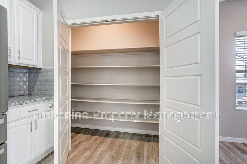 3bd Plus Office and Bonus Room in Banning Lewis Ranch...Maintenance Free Living property image