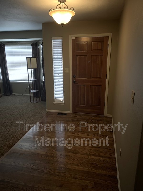 D20 4bdrm Plus Lofted Office or Play Area Near Pine Creek property image