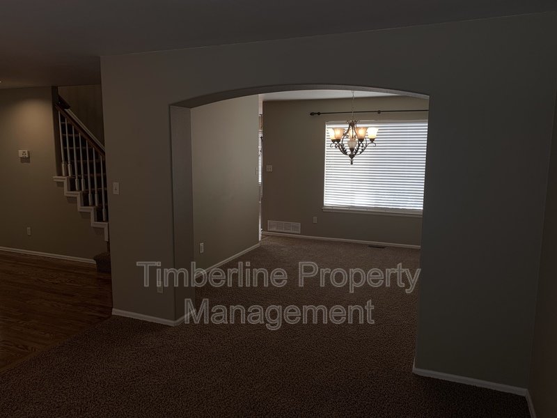 D20 4bdrm Plus Lofted Office or Play Area Near Pine Creek property image