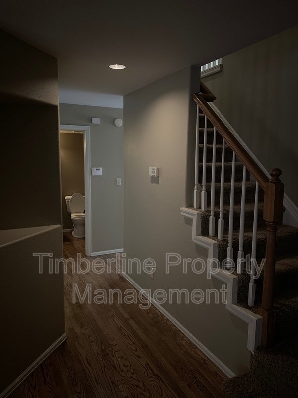 D20 4bdrm Plus Lofted Office or Play Area Near Pine Creek property image