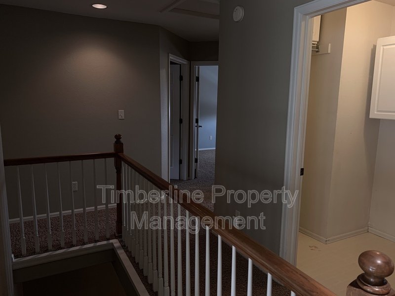 D20 4bdrm Plus Lofted Office or Play Area Near Pine Creek property image