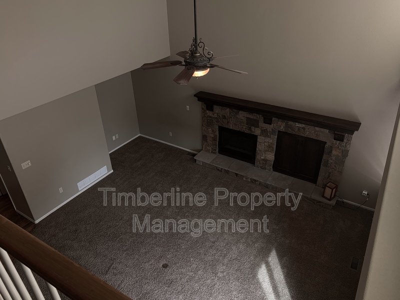 D20 4bdrm Plus Lofted Office or Play Area Near Pine Creek property image
