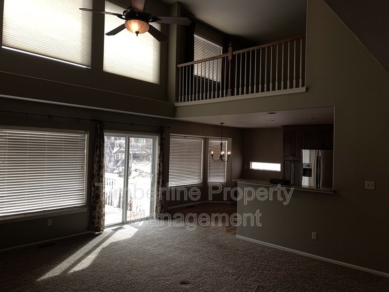 D20 4bdrm Plus Lofted Office or Play Area Near Pine Creek property image