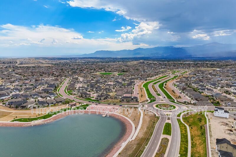 Stunning 4 bedroom home in Wolf Ranch! property image