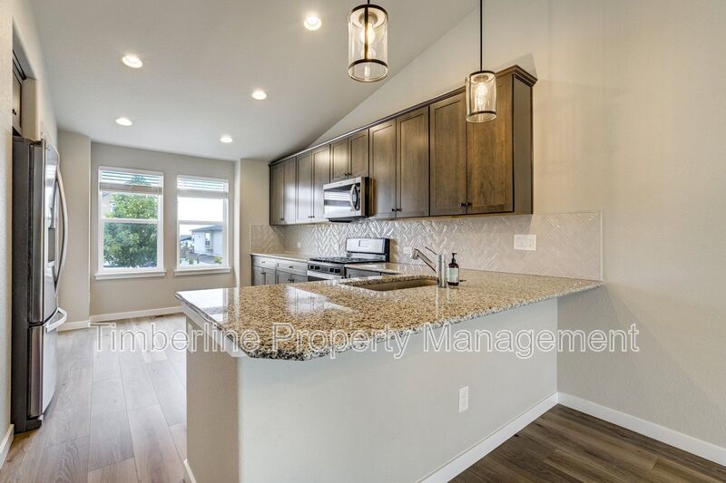 Stunning 4 bedroom home in Wolf Ranch! property image