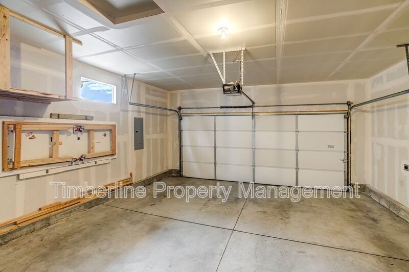Stunning 4 bedroom home in Wolf Ranch! property image