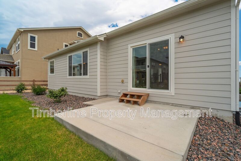 Stunning 4 bedroom home in Wolf Ranch! property image