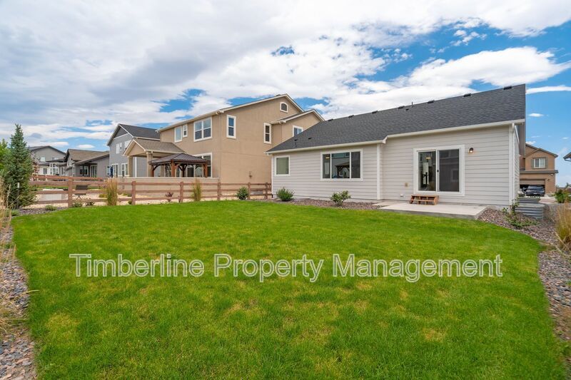 Stunning 4 bedroom home in Wolf Ranch! property image