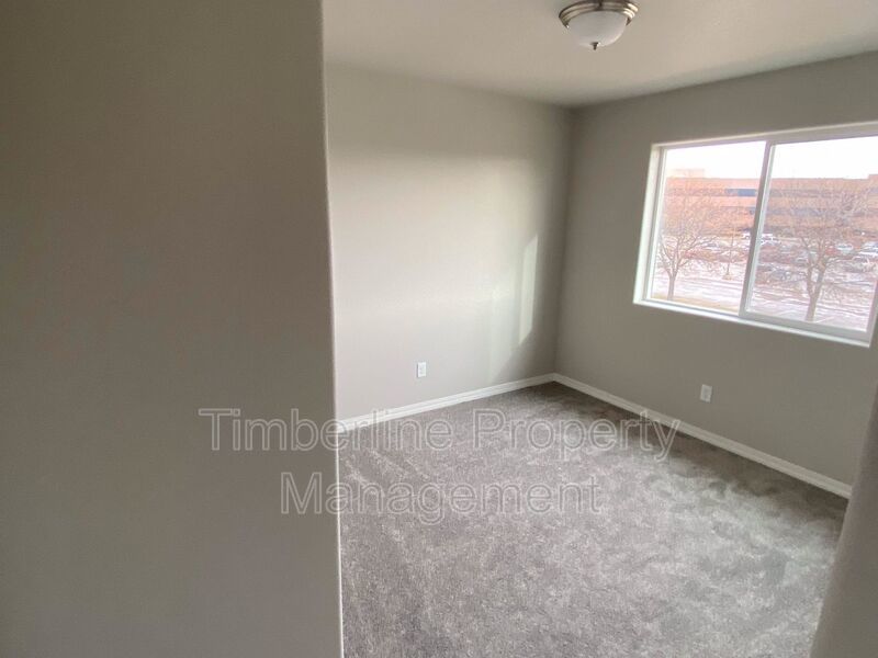 3bd Home In Great Location Close to Everything property image