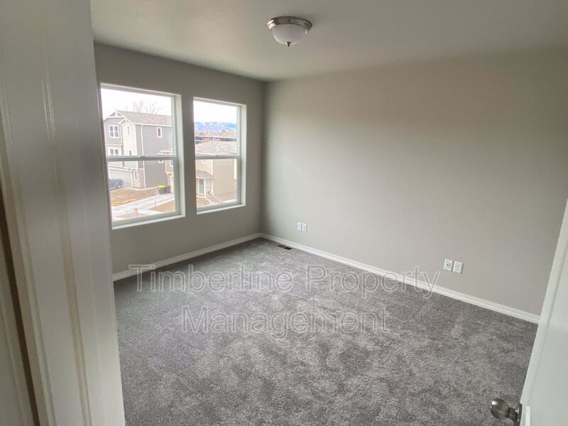 3bd Home In Great Location Close to Everything property image