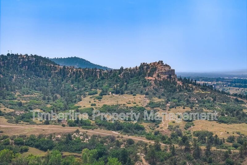 Updated 3 Bedroom plus office near Pulpit Rock! property image
